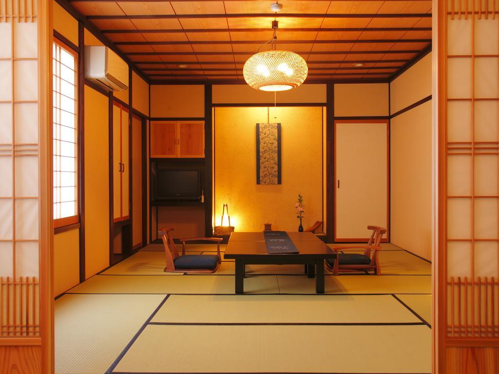 Hanaougi Bettei Iiyama Takayama (Gifu) Exterior foto